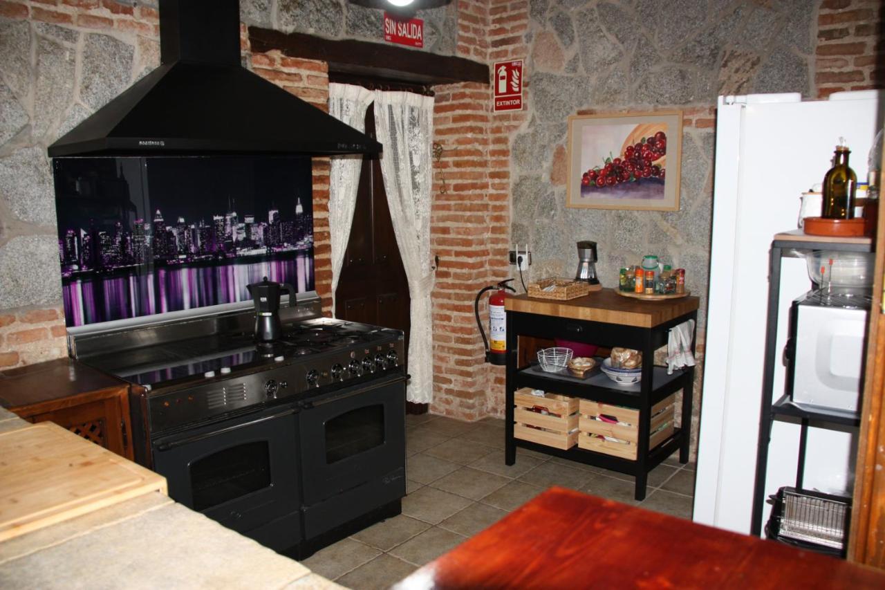 Casa Rural Puerta De Castilla Velayos Extérieur photo